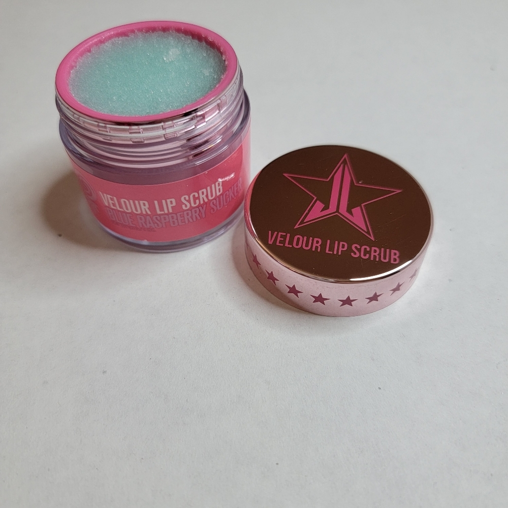 JSC blue raspberry lip scrub
